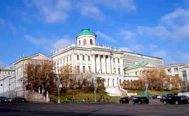 千车万人自驾中国“醉”美草原“99号公路”之旅暨《99号公路》网络微短剧项目启动