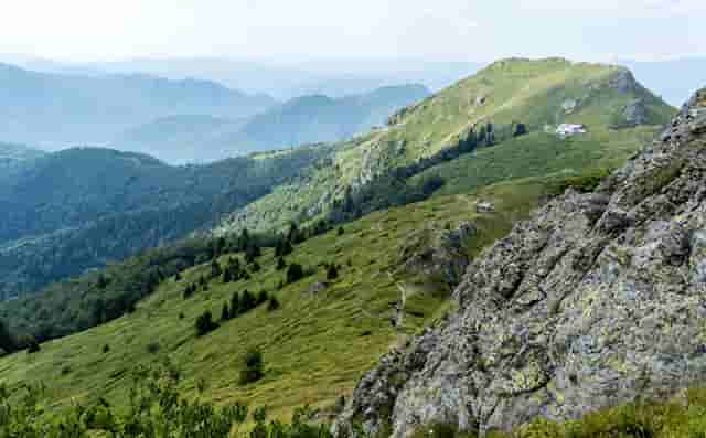 时尚职场时装搭配技巧(中年女时装时尚搭配)