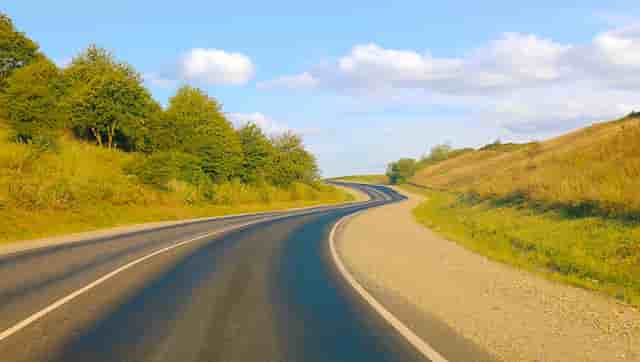 系丝巾的小技巧秒变时尚